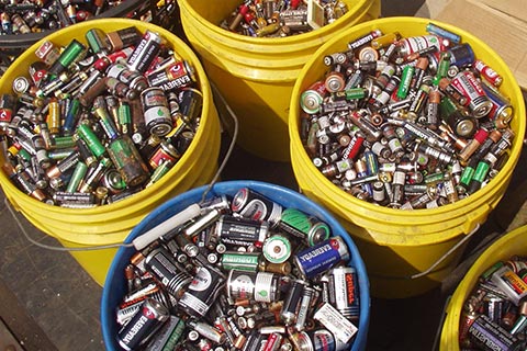 厦门废旧蓄电池回收报价|钛酸锂电池回收热线